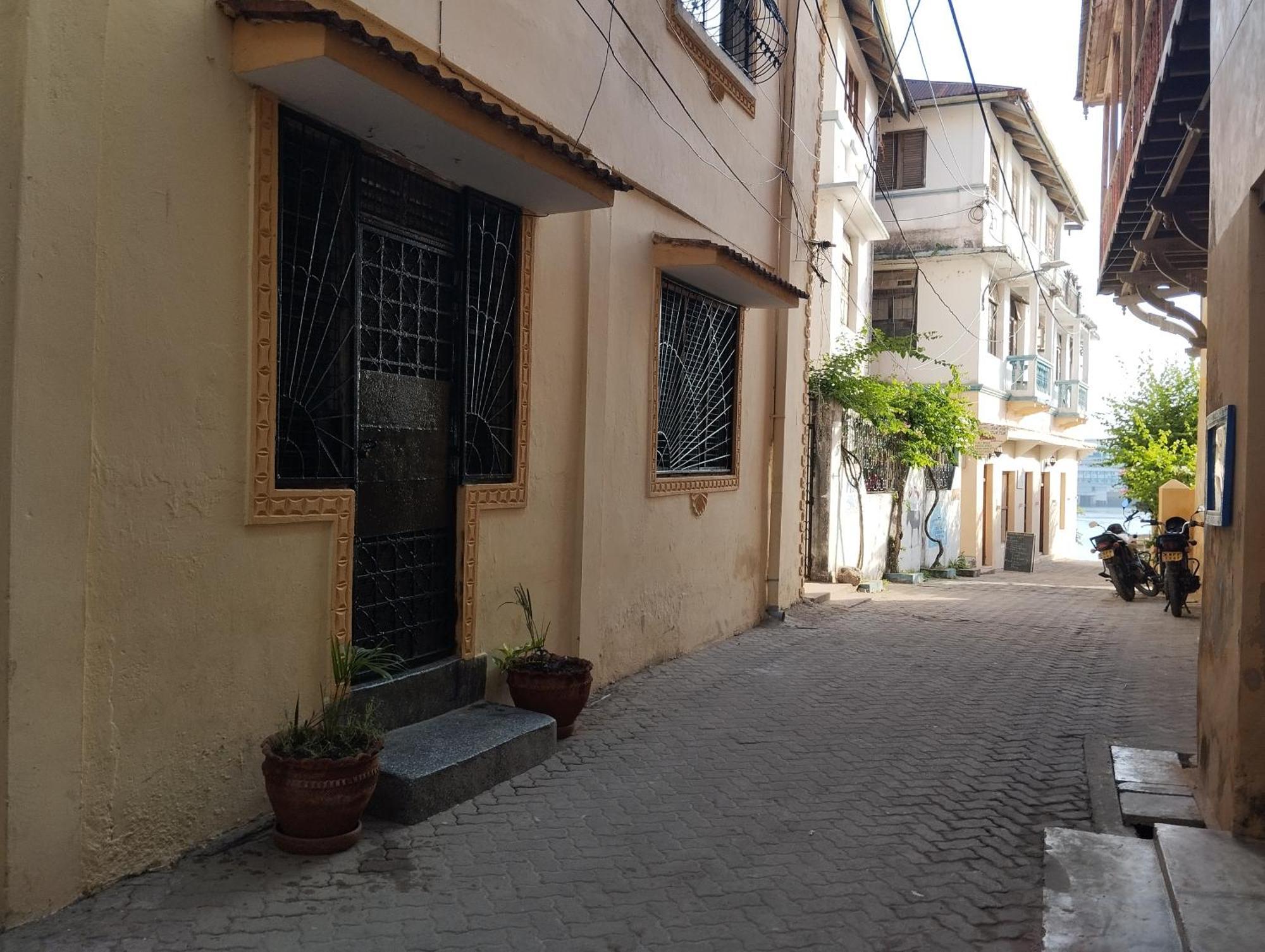 Mombasa Comfort House, Old Town Eksteriør bilde